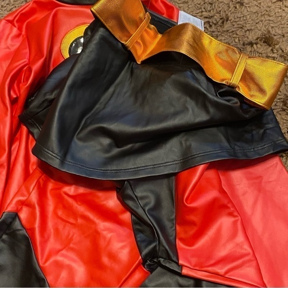 Disney Store Incredibles Violet Costume NEW 5/6 Halloween Skirt Pants Shirt - Picture 5 of 7